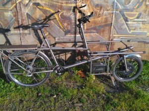 pottok biporteur tandem plateau repliable petite queue tout inox direction à chaine XCR 304 frein à disque LAMAD Veloma stainless cargobike edelstahl teherbicikli